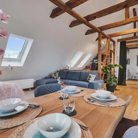 Novita 2 - - Balcony - Mountain Views Апартаменты *